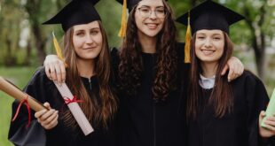 Physician Scholarships for Best Students 2025